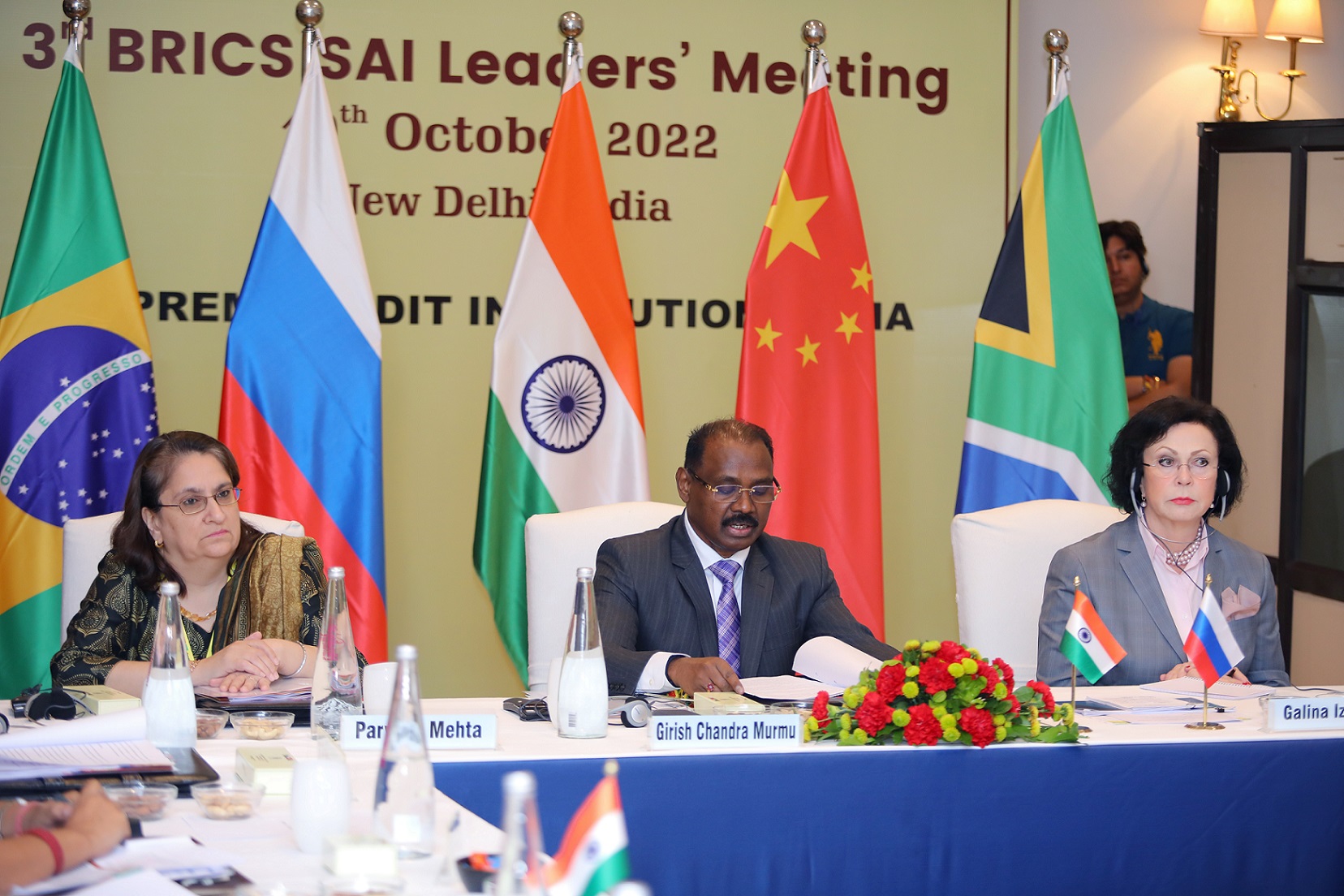 CAG of India, Sh. Girish Chandra Murmu delivering the inaugural address at the 3rd BRICS SAI Leaders meeting hosted by SAI India on 10th October, 2022. To his left is Ms. Galina Izotova, Deputy Chairperson of the Accounts Chamber of the Russian Federation. The Head of the delegations from SAIs of Brazil, China and South Africa joined the meeting virtually
