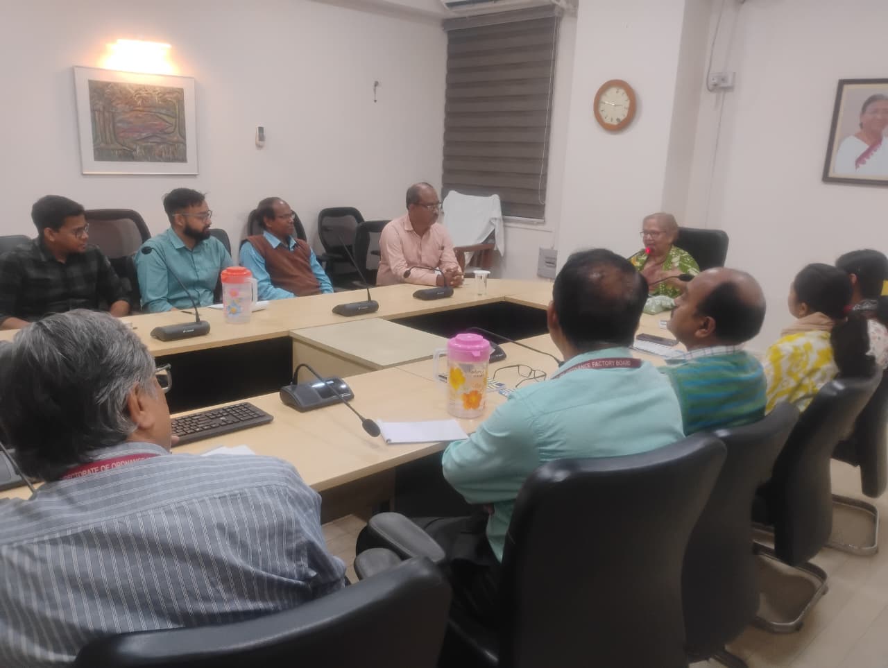 डॉ. मिरातुन नाहर, प्रोफेसर (सेवानिवृत्त) द्वारा संचालित